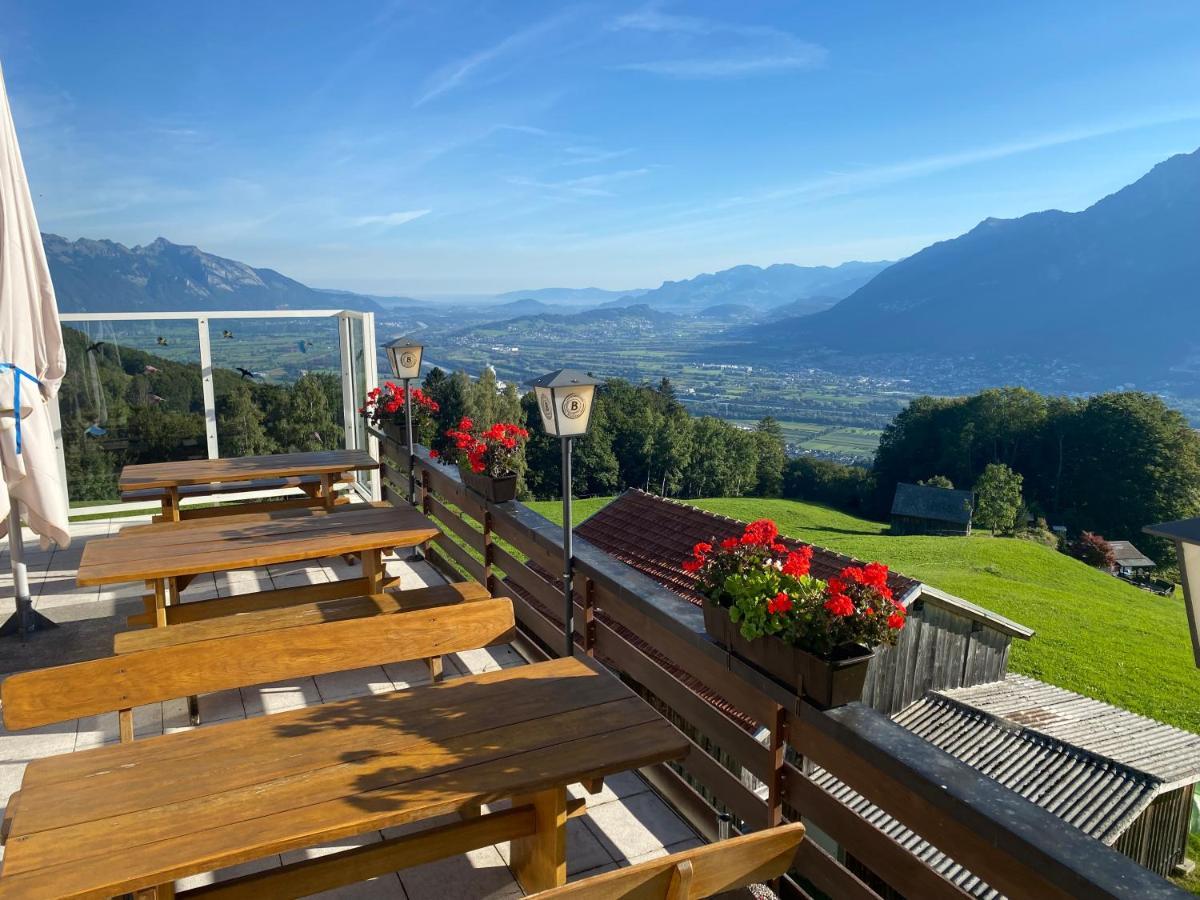 Aparthotel-Almgasthaus Gemsli - A Bisal Oesterreich Ueberm Schweizer Rheintal Sevelen Extérieur photo