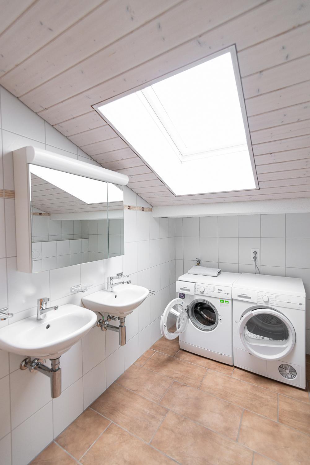 Aparthotel-Almgasthaus Gemsli - A Bisal Oesterreich Ueberm Schweizer Rheintal Sevelen Extérieur photo